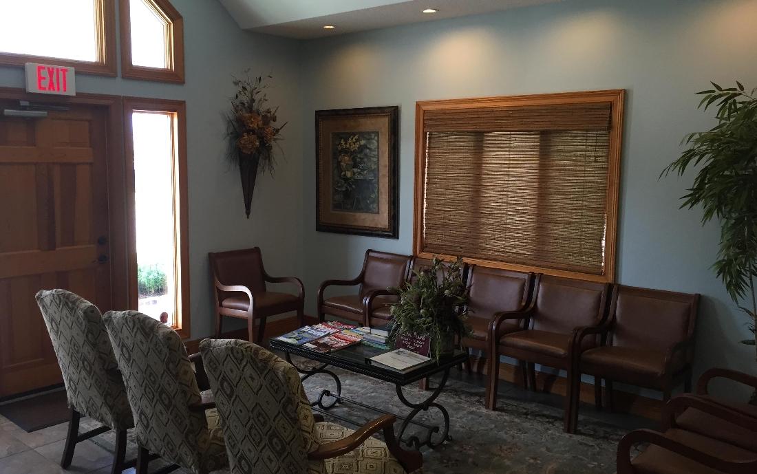Waiting area at Scott Hannaman DDS & Edward Herbert DDS in 70605